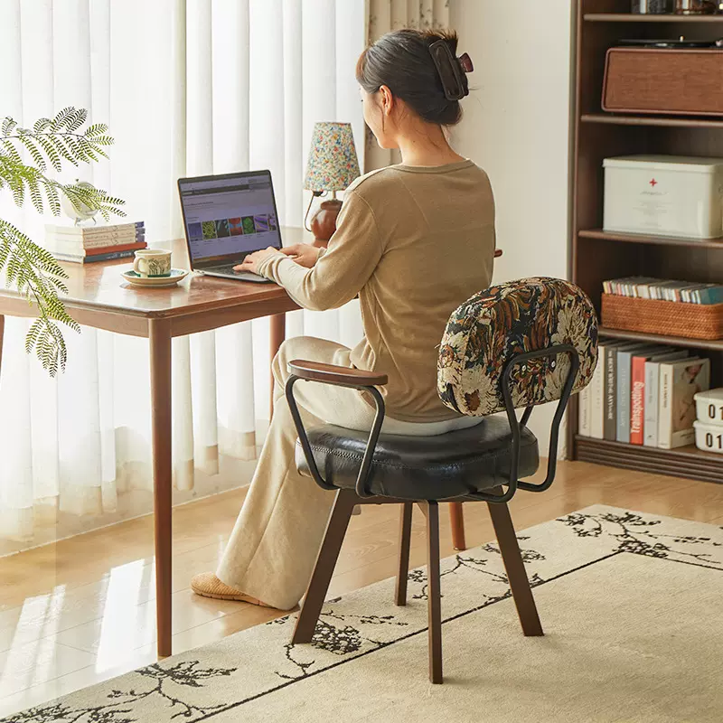 家用电脑椅舒适办公椅休闲椅卧室旋转座椅工厂直售靠背书桌椅子