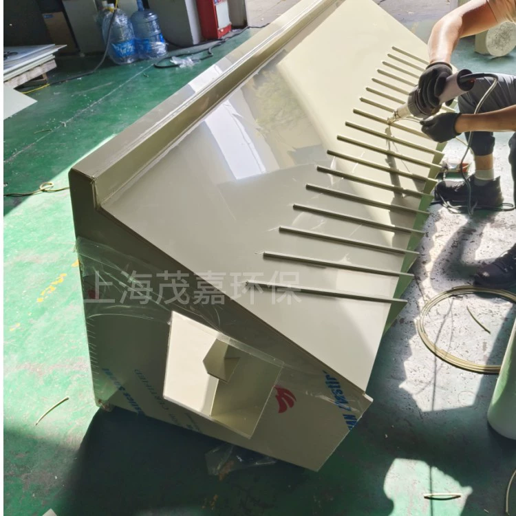 Резервуар для химических веществ на заказ из полипропилена (ПП) для Фэнсянского района, устойчивый к высоким температурам, для обработки шлама, сварной конструкции.