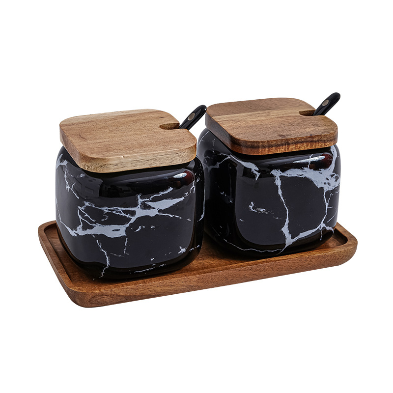 AL2504 -Black Мрамор установите две ярко -черные мраморные банки сахара с ложками и деревянными лотками