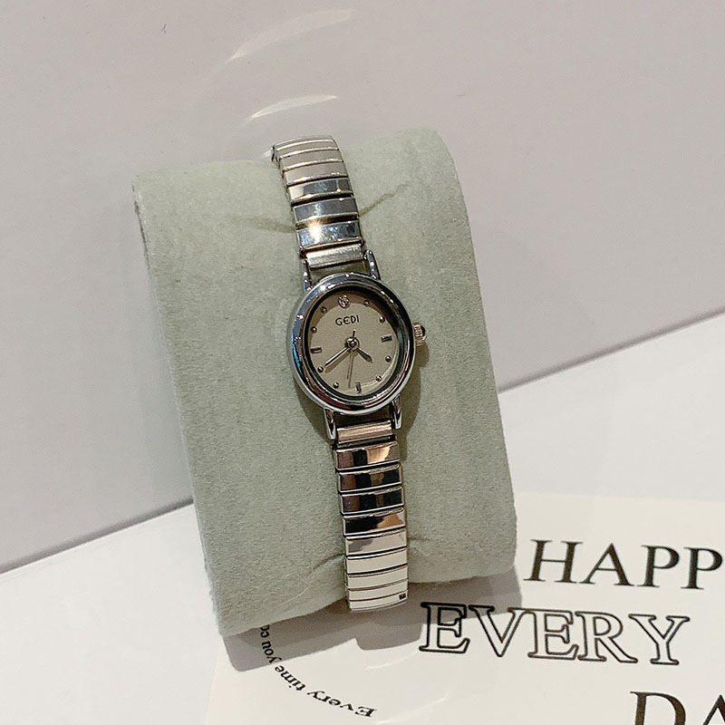 Goldie Quartz Chain with Elastic Band Oval Dial Accessible Luxury Retro Design High-End Women's Watch 13103