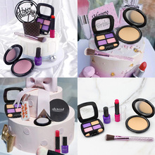 ���˹�Ů����ˮ�ڼt�۵���Ӱ�и��Ż��yƷĸ�H�����յ����b[��
