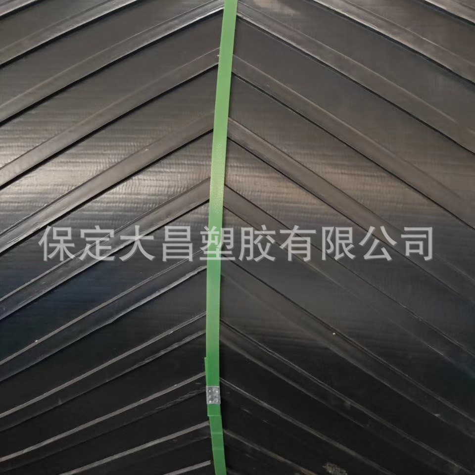 厂家直销各种型号耐磨耐寒冬季柔软防滑花纹爬坡橡胶环形输送带