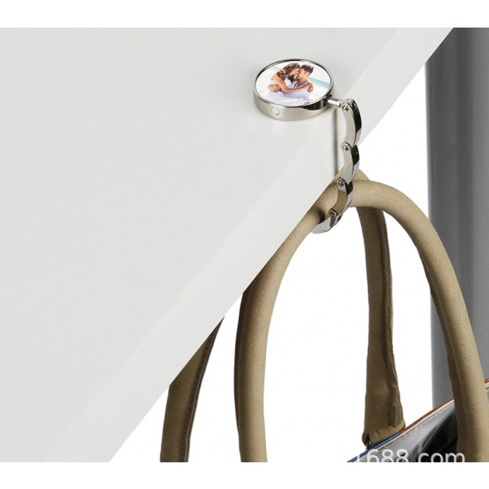 Inventario en blanco transfronterizo redondo en forma de corazón plegable gancho de bolsa de metal bolsas de mesa en blanco percha de bolsa de oficina