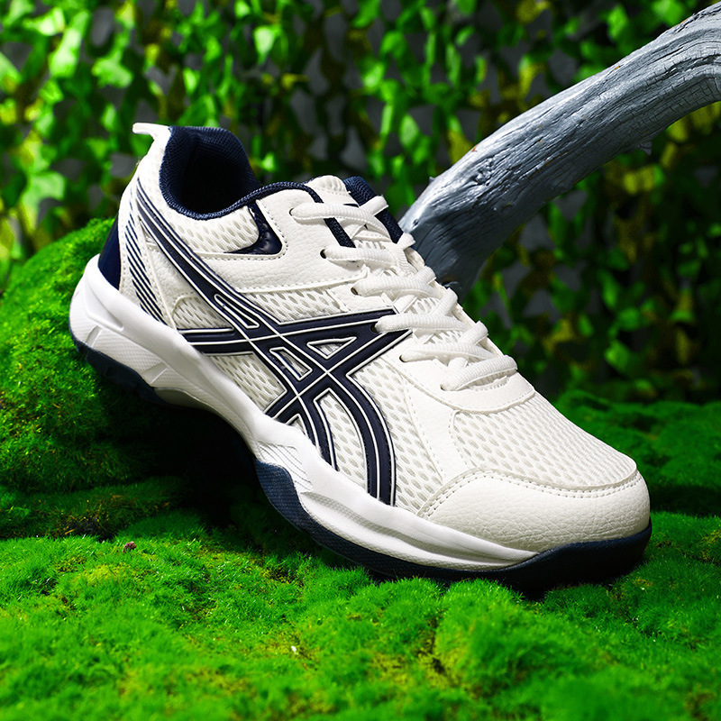 Badminton Shoes for Couples, Men and Women, Professional Rubber-Soled Tennis Shoes, Breathable Competition Sports Shoes, Mesh Shoes in Stock