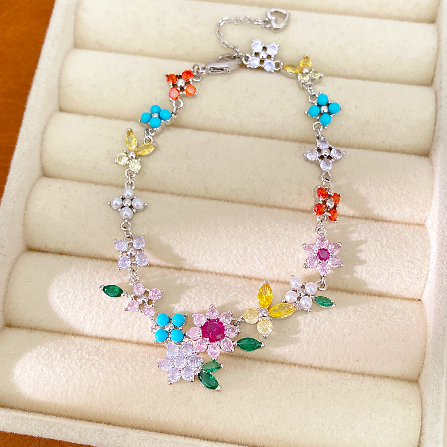 18 quilates de oro verdadero, collar de mariposa de flores de piedra, lujo ligero, nicho, cadena de clavícula, conjunto de joyas de temperamento exquisito