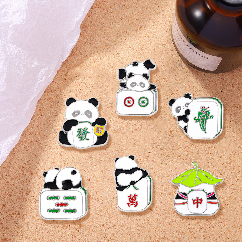 Cartoon cute brooch