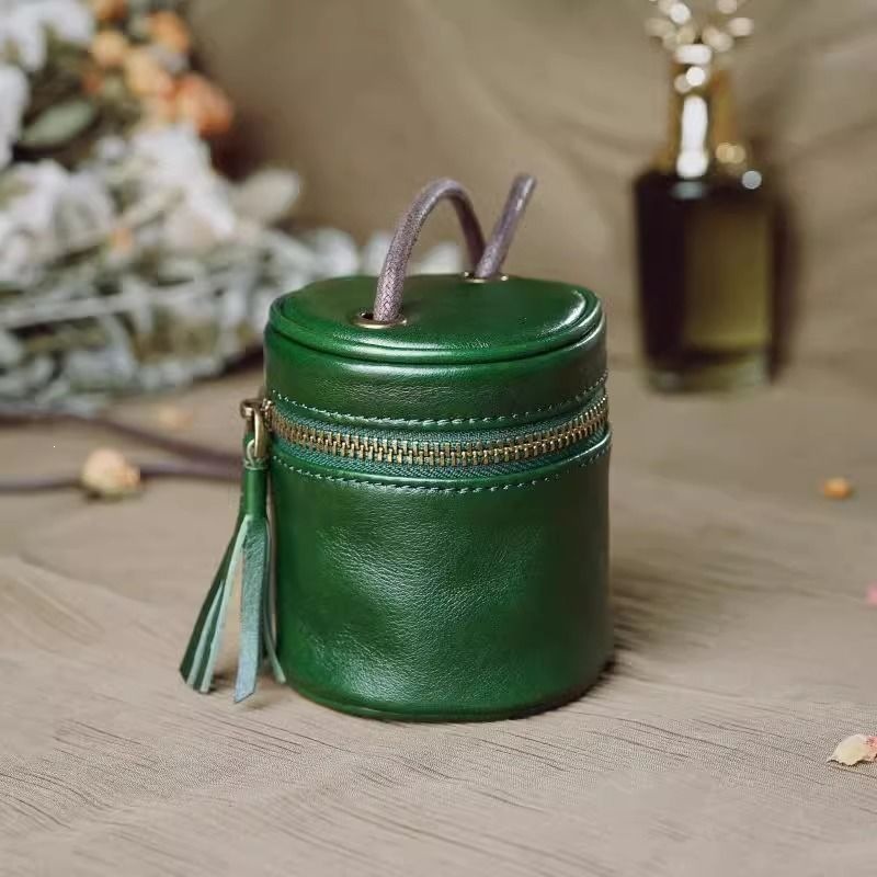 New 2025 Shoulder Bag/Crossbody Key Bag/Lipstick Bag, Popular Niche Antique/Collectible Bracelet Bag/Wallet Storage Bag/Shoulder Bag