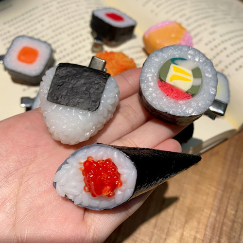 Simulated Japanese salmon sushi rice ball, seaweed wrapped rice, hairpin card, creative headwear, small gift for students INS
