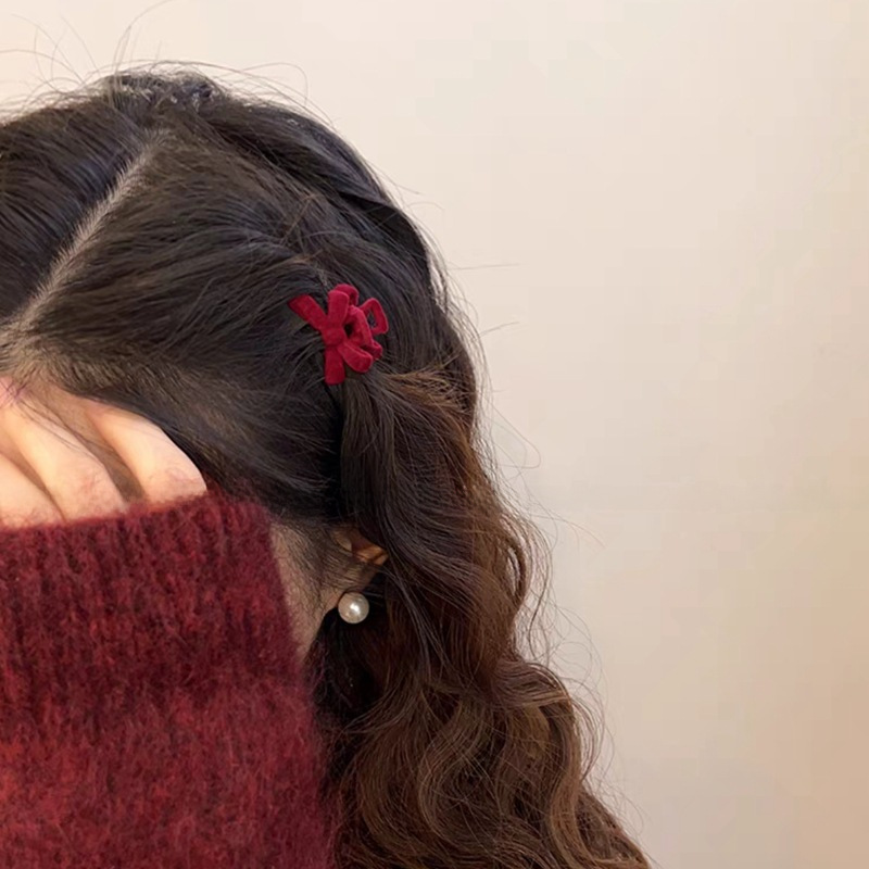 Fiocco di velluto di alta qualità piccola clip con frangia forcina retrò Copricapo con clip da principessa femminile Forcina per capelli rotta di piccola dimensione femminile_voghion.com