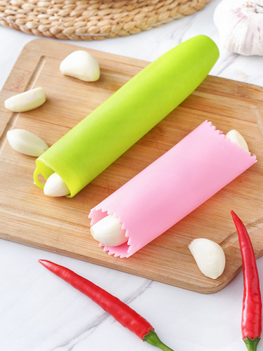 Household Multifunction Garlic Peeler Garlic Skin Removing Gadget Kitchen Manual Garlic Head Garlic Clove Peeler Silicone Peeler