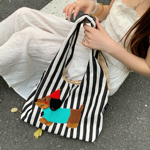 Korean-style artistic handbag, minimalist, fresh and clean striped canvas tote bag, casual and fashionable, large capacity, single-shoulder women's bag