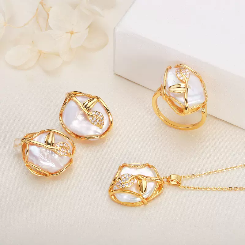 诸暨饰品巴洛克白色珍珠耳钉戒指项链女吊坠s925银针淡水珍珠套装