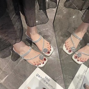 Thick Heel Skirt Sandals 2024 Summer New Fairy Style Internet Popular Slippers Women's Outwear Retro Fashion Rhinestone Set Toe
