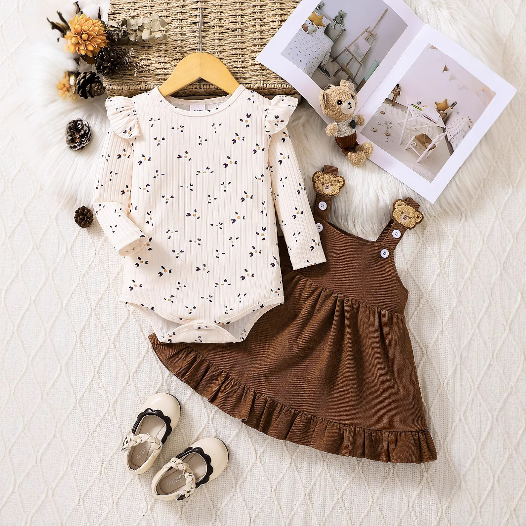 Girls dress Spring and Autumn 2024 New Children's Long Sleeve Children's Clothing Cute Bear Strap Dress