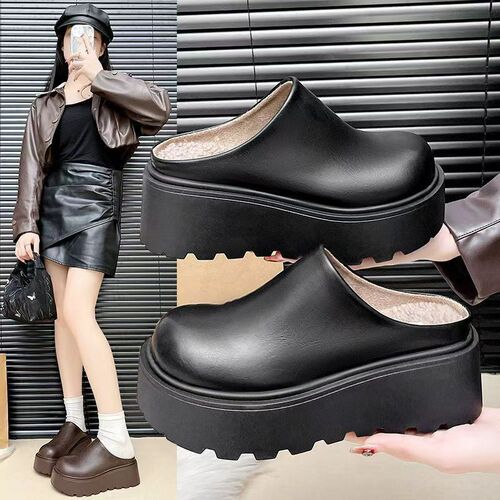 Chunky-sole height-increasing fleece-lined cotton shoes—autumn and winter new fashion all-match closed-toe Birkenstock-style cotton shoes for women, perfect for outdoor wear.