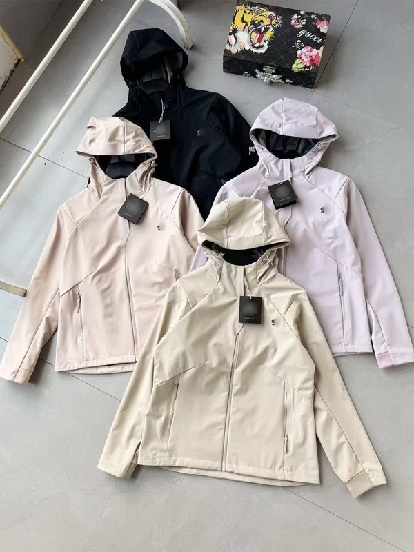 KL同款克隆户外冲锋衣登山服男女情侣同款软壳冲锋衣防水外套连帽|undefined