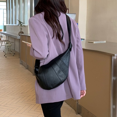 Japanese black dumpling bag women's crossbody bag 2024 new croissant bag retro high-end waist bag casual shoulder bag