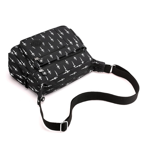 Lightweight water-repellent nylon bag, trendy women's bag, casual and versatile women's shoulder bag, fashionable shopping crossbody bag