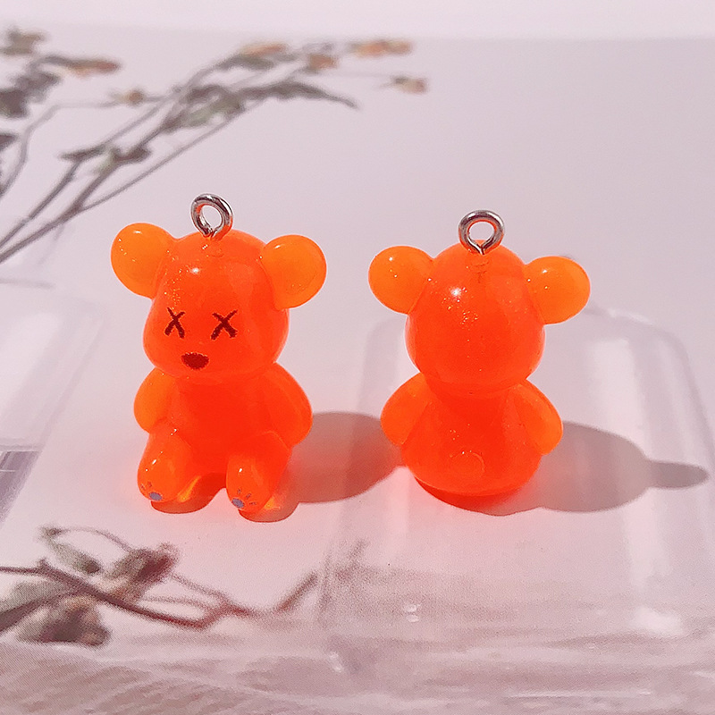 Ventas calientes de luz nocturna violenta estereoscópica osos diy joyas hechas a mano colgantes llaveros pendientes crema pegamento accesorios de caso de teléfono celular