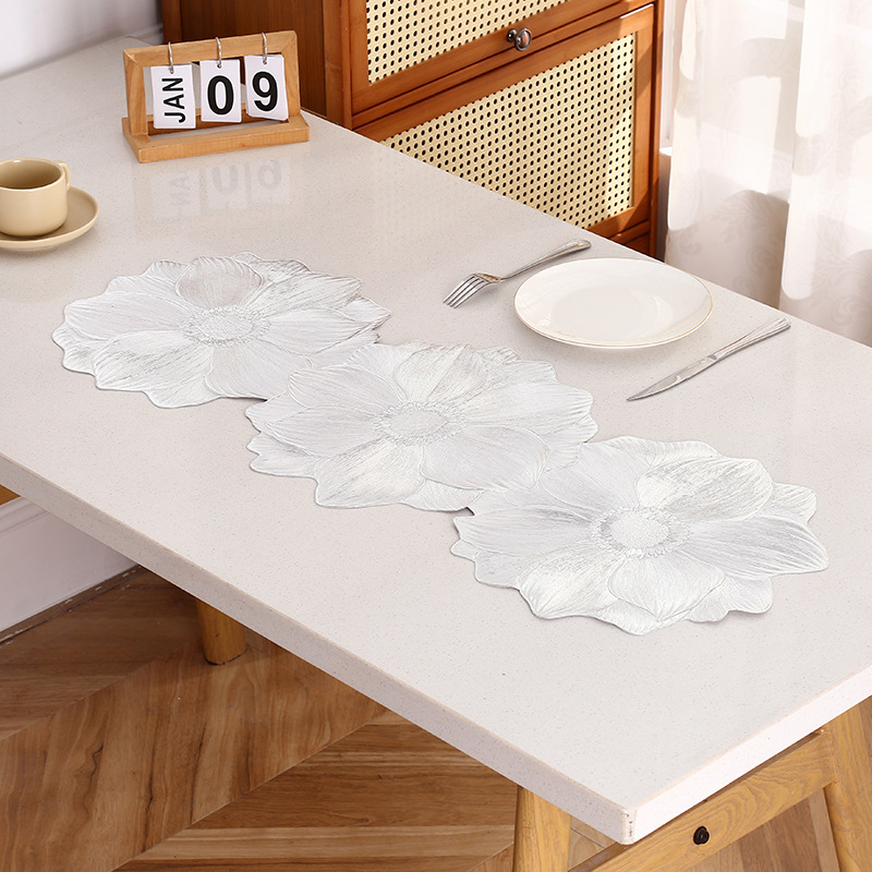 Sunflower almohadilla impermeable a prueba de agua a prueba de aceite de alto valor facial almohadilla de aislamiento térmico de pvc insins viento europeo y americano simple bandera de mesa a prueba de acero al por mayor