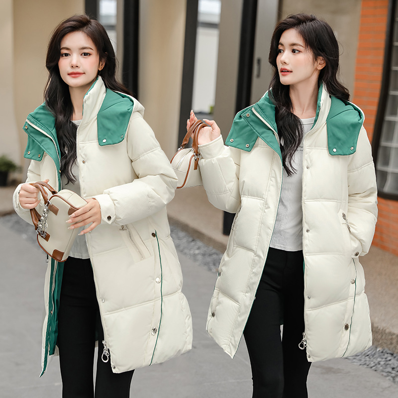 2025 invierno nuevo estilo de moda de color combinado para viajar tamaño grande relajado versátil medio y largo chaqueta de algodón caliente con capuzas image 2