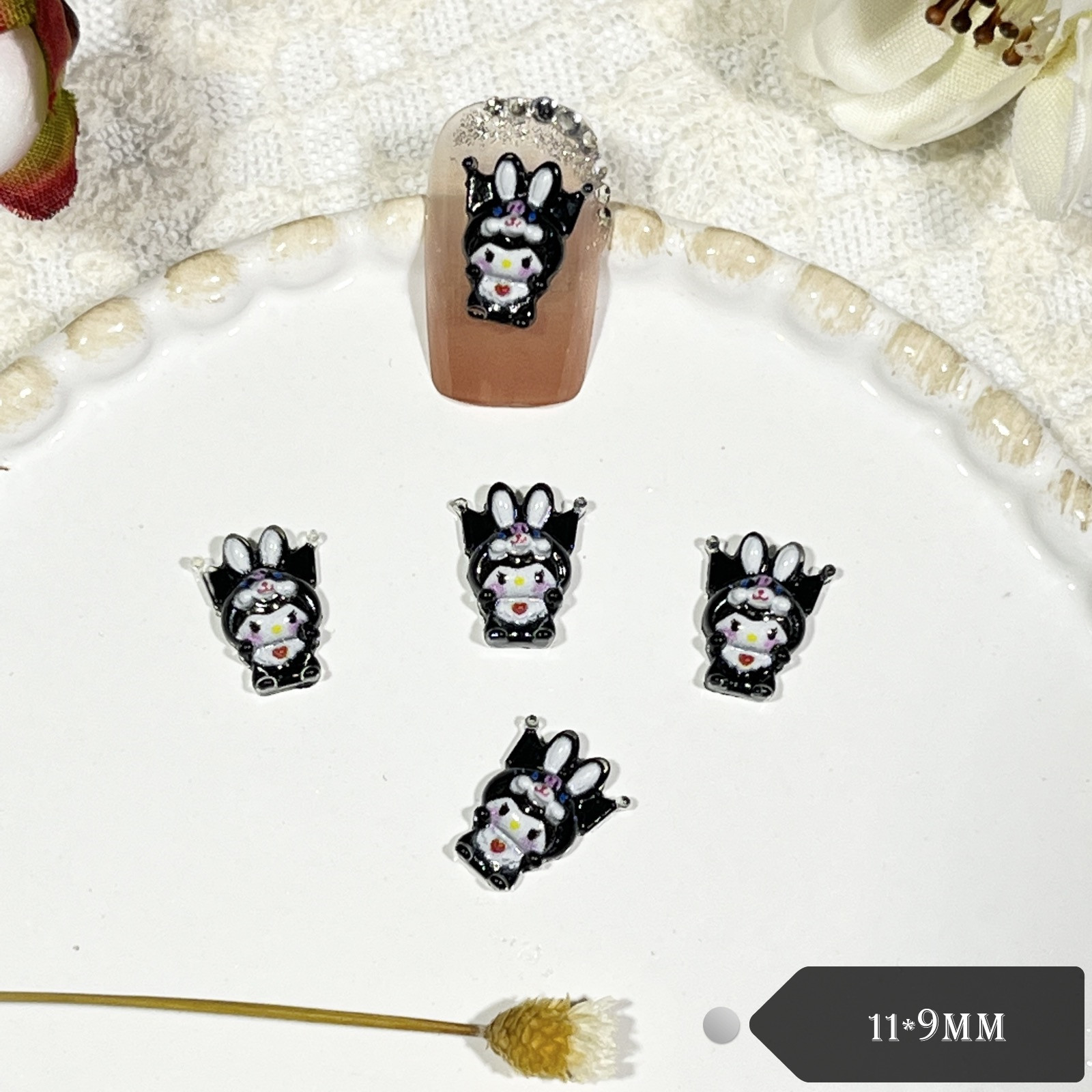 #1 黑色库洛米.jpg