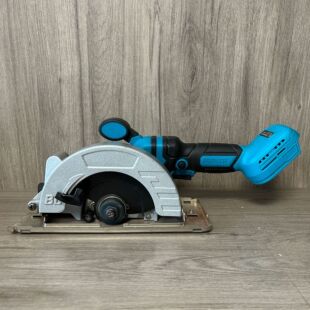 *Handheld Electric Circular Saw Household Small Multi-Function Cutting Machine Electric Brushless Circular Saw Woodworking Cutting Tool 6.5