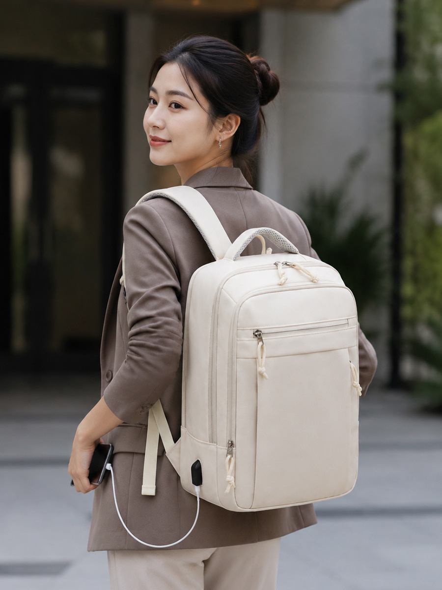 Nuevo tipo de mochila transfronteriza, alta sensación de moda, mochila de gran capacidad, bolso de computadora de viaje de negocios ligero y multifuncional