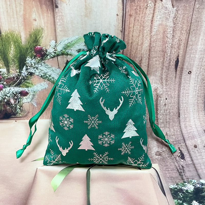 진한 녹색 09;15*20