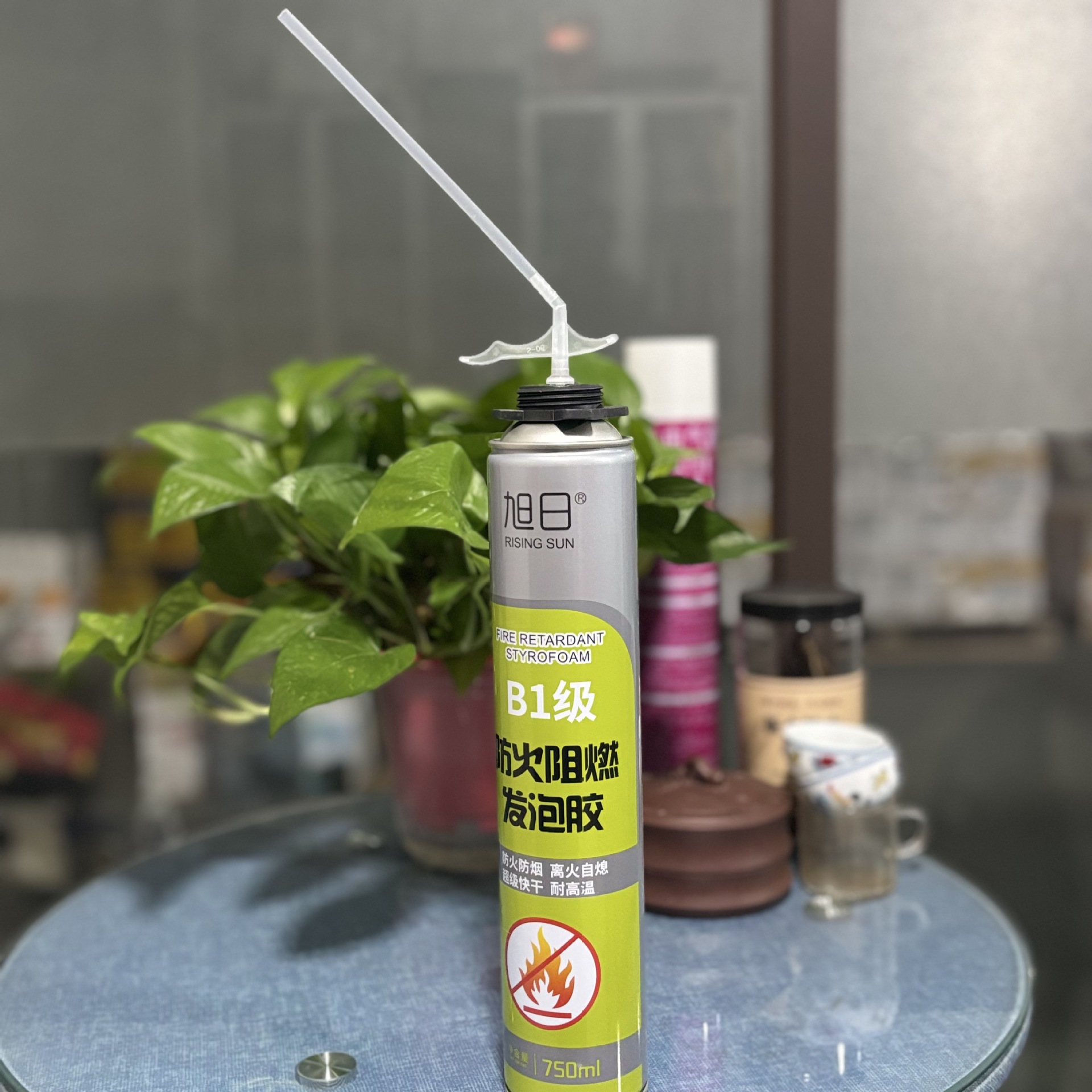 B1 등급 난연성 발포 접착제
