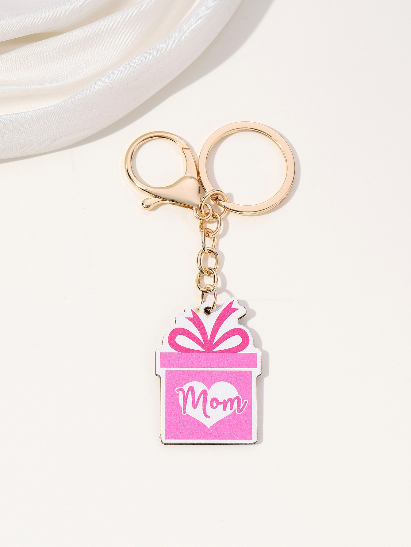 16g Weight Keychain Classification 1 Piece Quantity Daily Occasion Wood Material Mother'S Day Festival Letter, Flower Pattern Women's Gender Cute Style Cute Letter Flower Wood Mother'S Day Women's Keychain 5