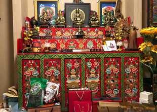 Xizang Solid Wood Three-layer Buddhist Niche Table Supply Chinoiserie Painted Buddha Cabinet Xizang Tantric Xizang Economical Standing Cabinet