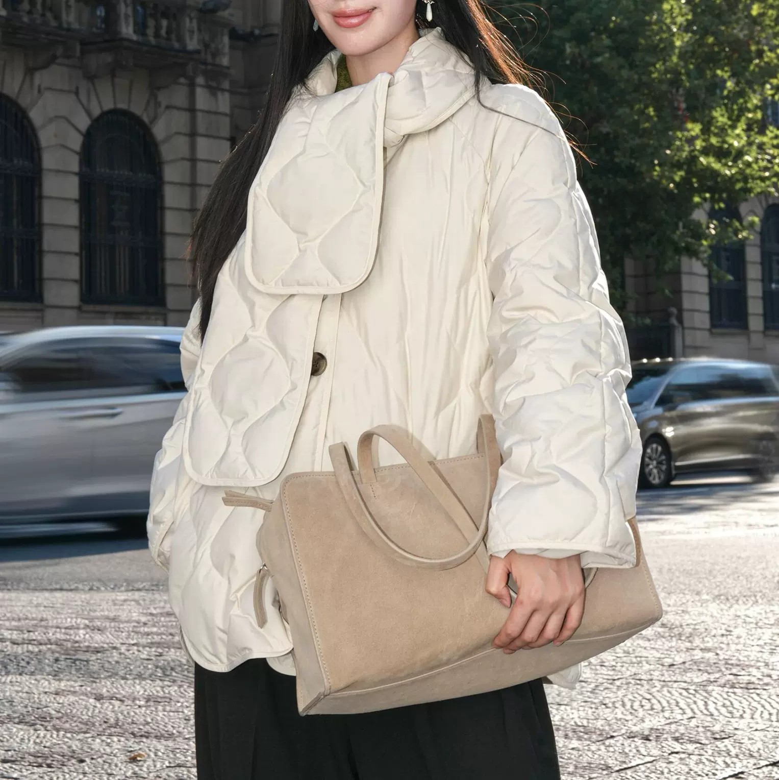 C家标准版型静奢风围巾式高智感外套羽绒服25秋季新品1305995002