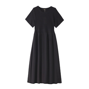 300斤特大码女装胖mm法式风针织简约短袖连衣裙显瘦遮肉2025新款图片