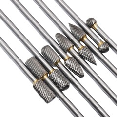硬質合金タングステン鋼の研磨ヘッドと長い柄の6x10x150mmの回転やすりの電気の研磨機の金属の研磨フライス