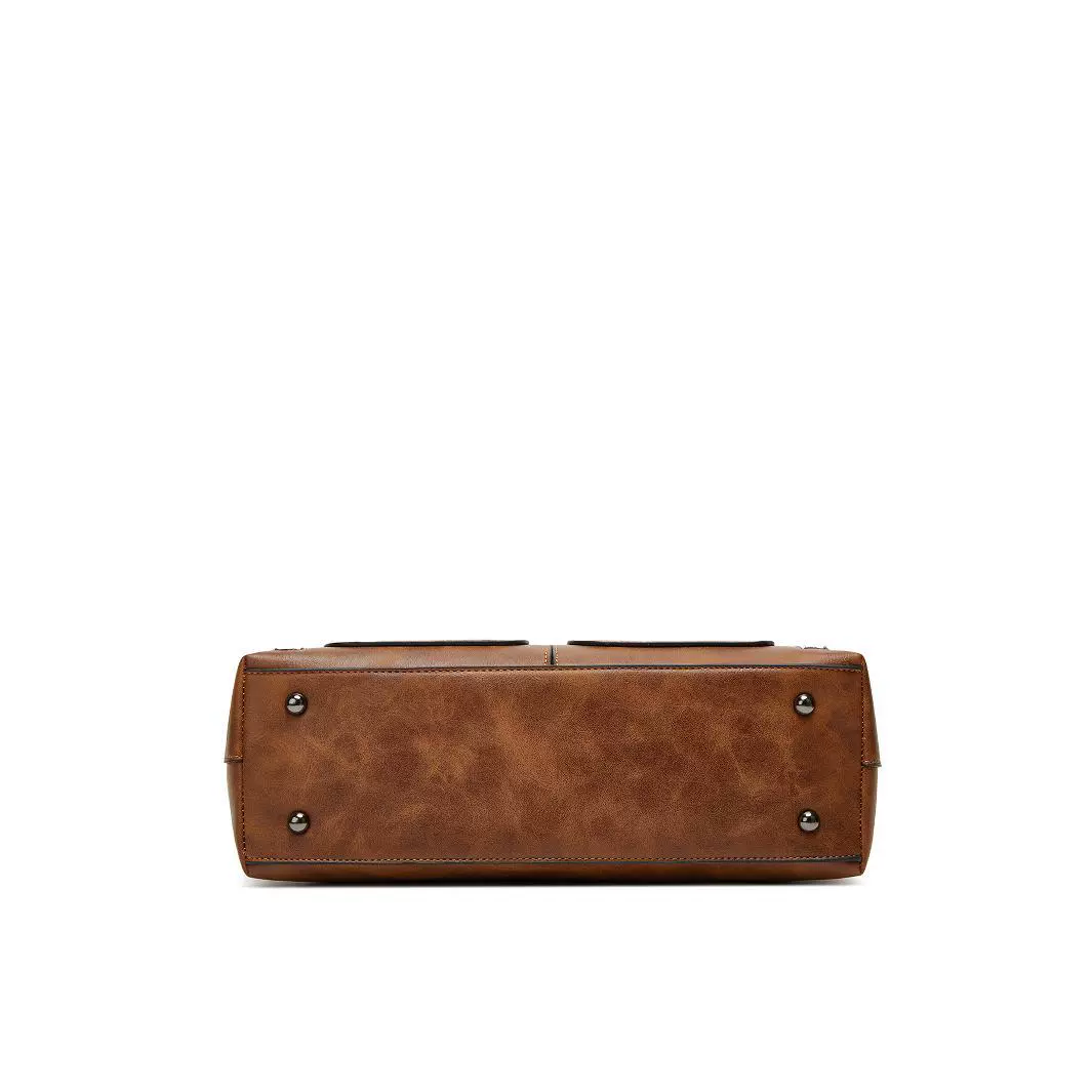 Universal capacious retro one-shoulder bag