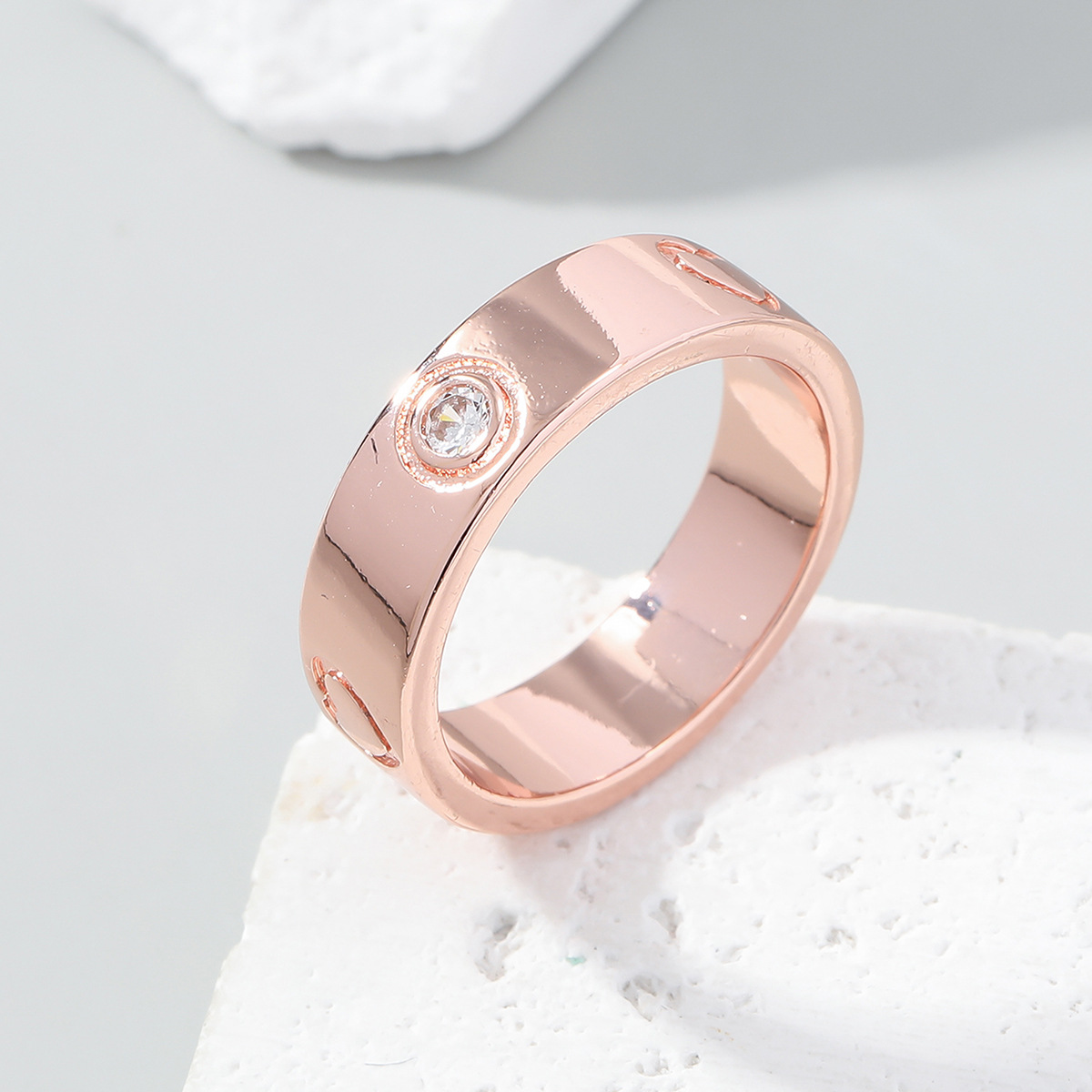 Diamantbesetzter Herzring Für Damen Personalisierter Modeschmuck_voghion.com