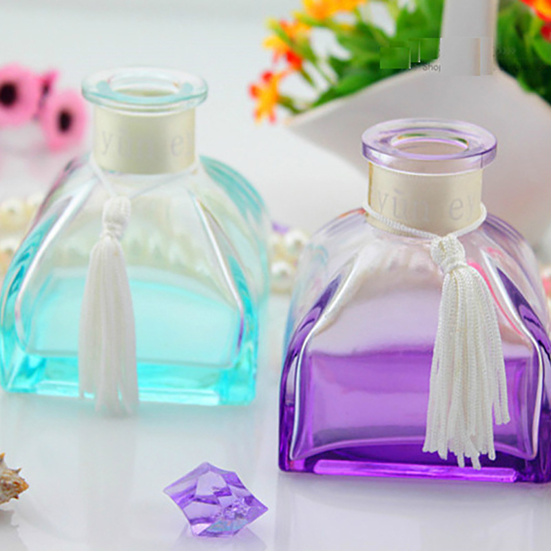 厂家供货高白料蒙古包香薰精油瓶玻璃瓶藤条插花瓶可DIY设计定/制