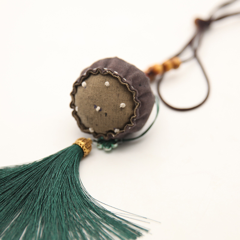 Bordado DIY hecho a mano patchwork bolsita colgante Lu bordado loto decoración del coche Regalo De vacaciones collar bolsita colgante