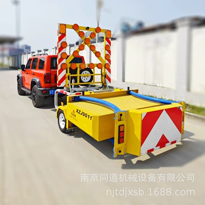 Anti-Collision Buffer Vehicle Trailer Equipped with 70K Anti-Collision Pad to Build a Safety Barrier for Highway Operations
