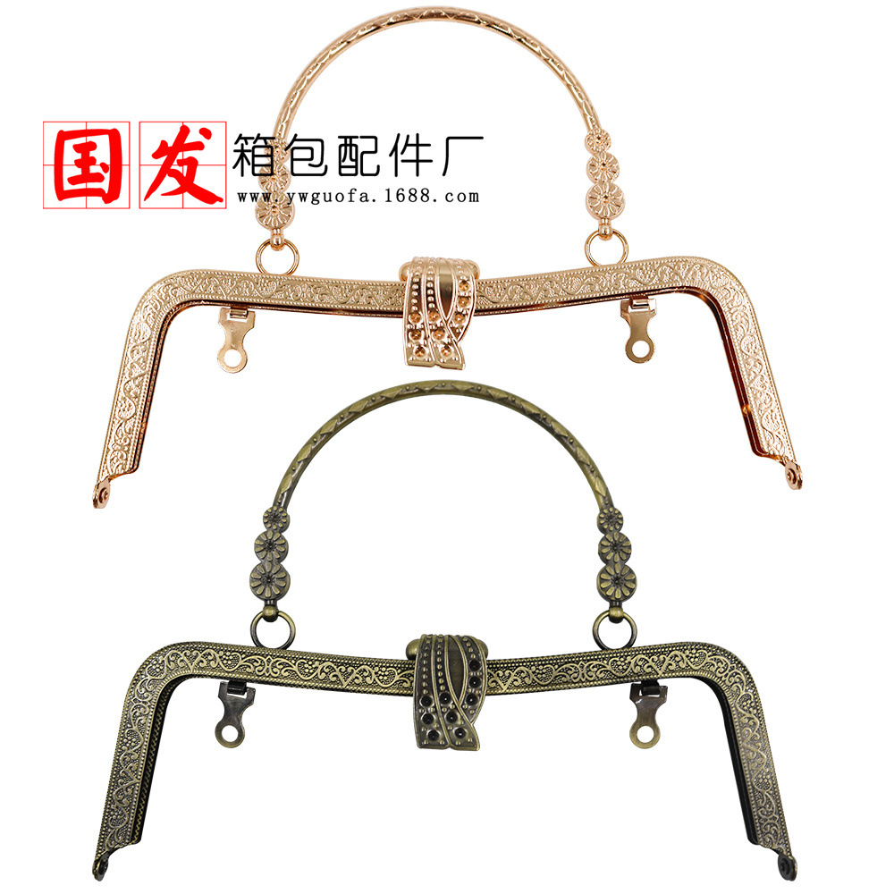 [Nuevo] agujero de tornillo 20cm cintura cóncava en relieve hojas grandes tres flores mano mano oro al por mayor