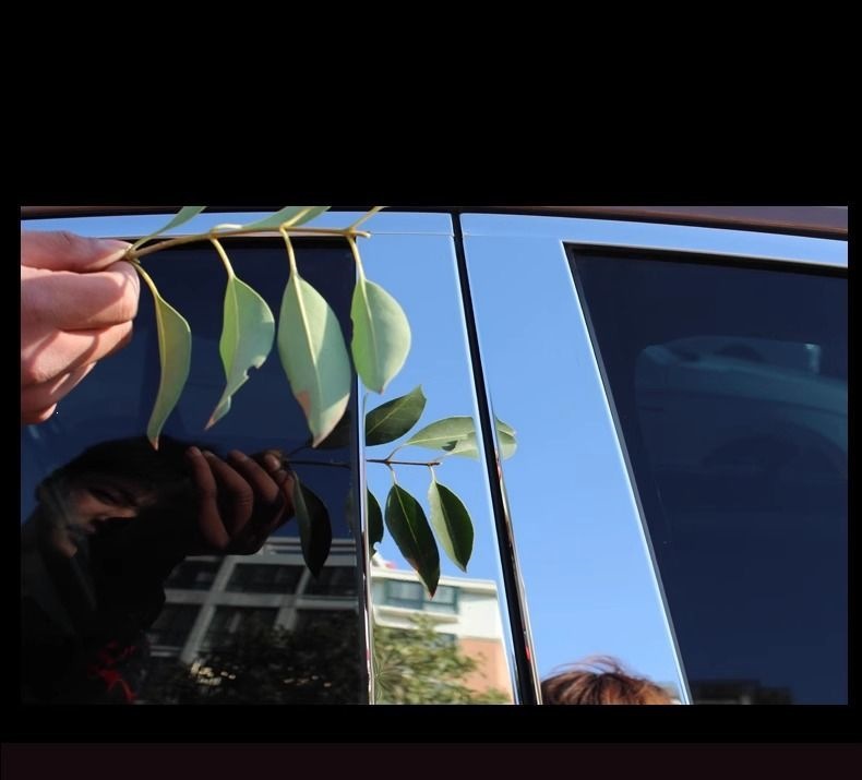 09-15 Models of the Classic Cruze Car Window Trim Strips Modified with Stainless Steel Trim Strips for the Cruze Window Edges