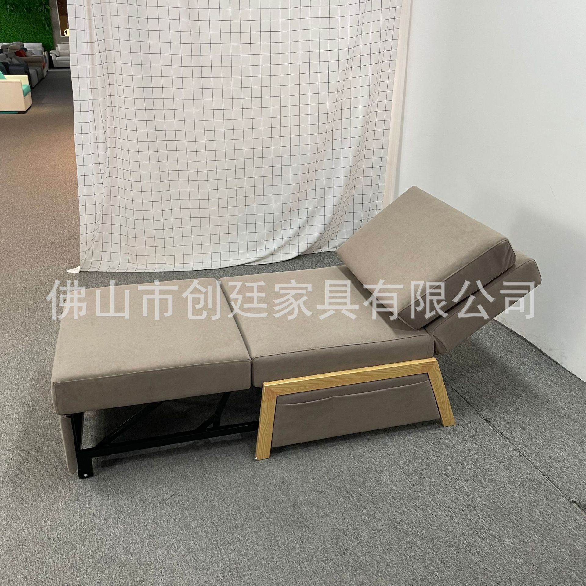 18R1PSM$$O(T{QYFLI6Q~ZA.jpg