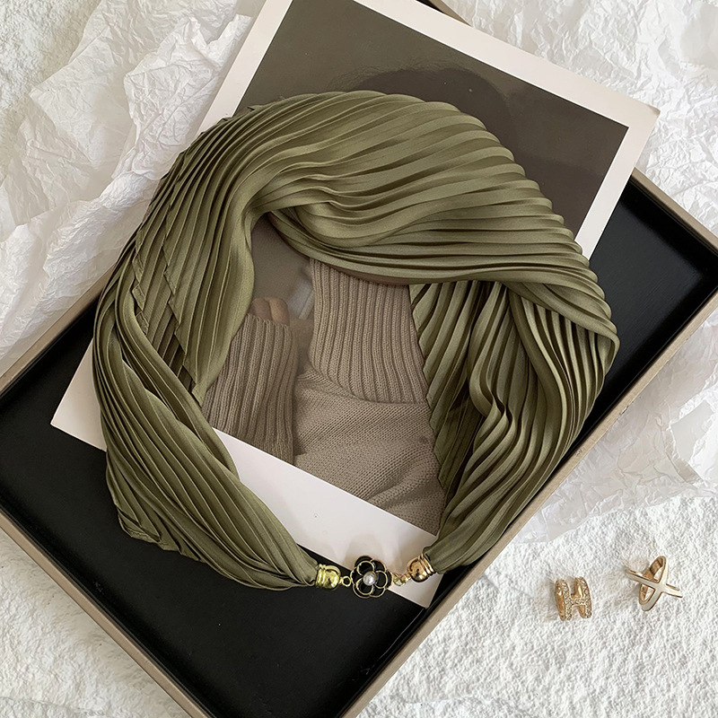 Pañuelo de seda arrugado de seda de imitación magnética con hebilla de rosa de color sólido de verano, protector solar, bufanda decorativa profesional ligera de todo fósforo