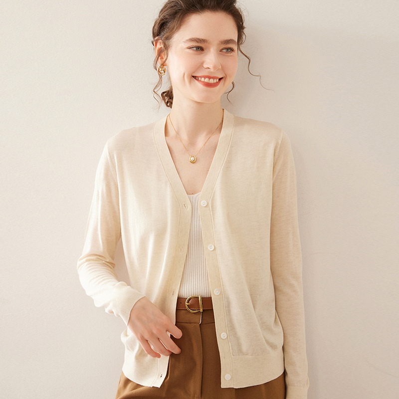 Spring and Summer 2025 New Arrival Worsted Mulberry Silk Women's V-neck Cardigan Thin Sweater Cashmere Knitted Base Shirt Jacket