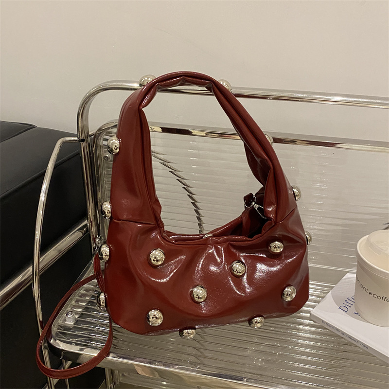Autumn and Winter Large Capacity High-end Sense Rivet Underarm Bag Women's 2024 New Fashion Portable Shoulder Crossbody Bag Autumn and Winter Large Capacity High-end Sense Rivet Underarm Bag Women's 2024 New Fashion Portable Shoulder Crossbody Bag