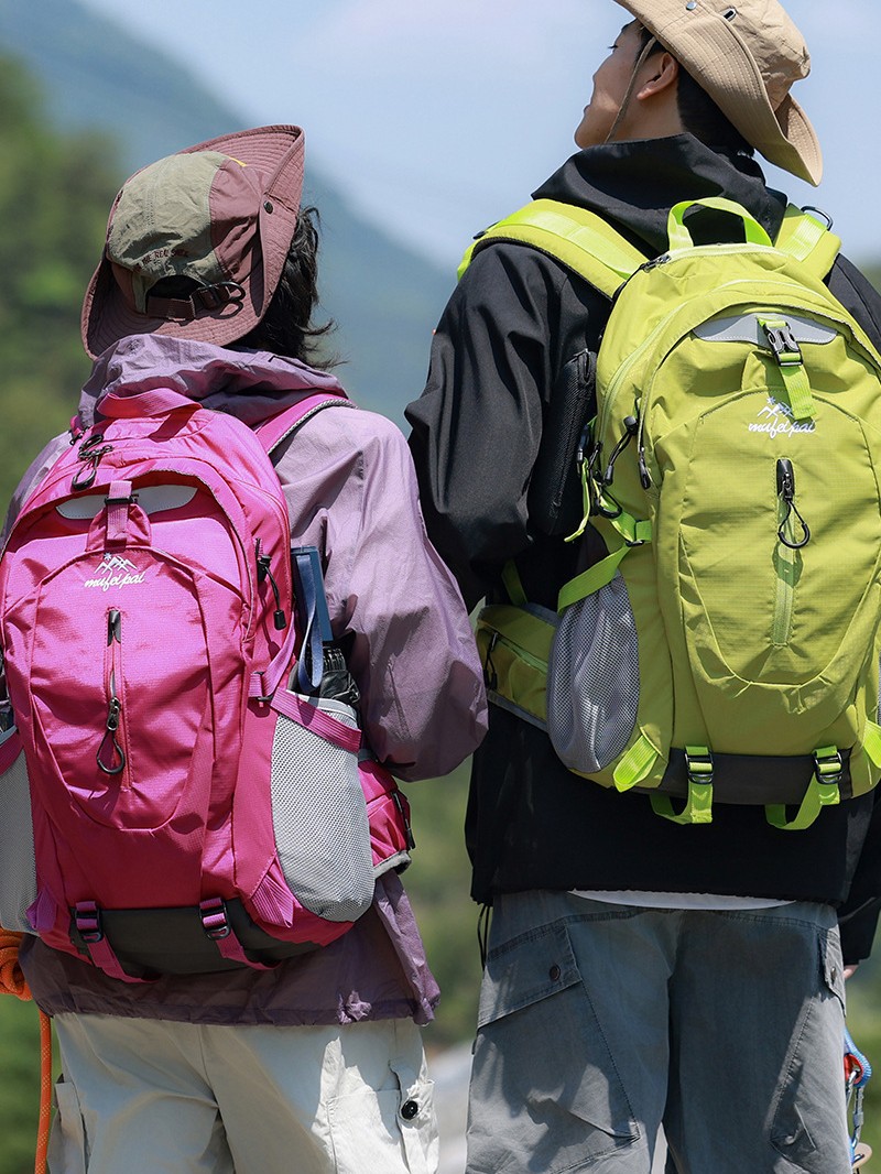Mochila de montaña de alta capacidad al aire libre para hombres y mujeres, viaje de montaña ligero, trekking profesional, mochila de viaje simple