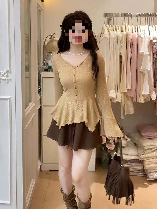法式早秋氛围穿搭掐腰喇叭袖上衣女2025年秋季针织小衫设计感小众|undefined