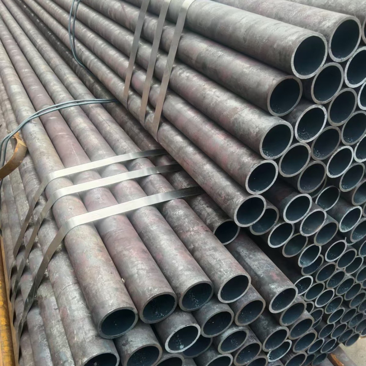 Q460无缝钢管无缝钢管厂家大口径Q460无缝钢管小口径无缝钢管齐全