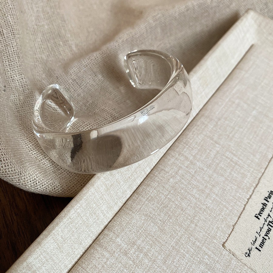 46 # Pulsera-color transparente